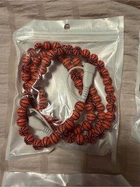 Basketball beaded 4 in one charger
